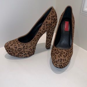 Saks Fifth Avenue | Heels